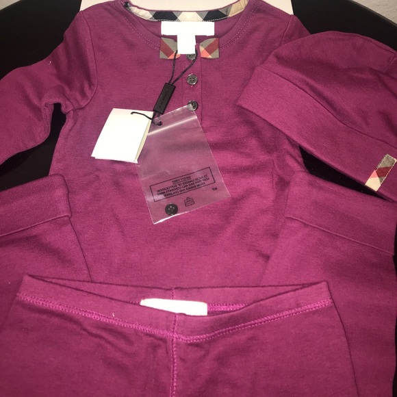 🌸FINAL PRICE 🌸BURBERRY SET🌸 - Picture 3 of 8